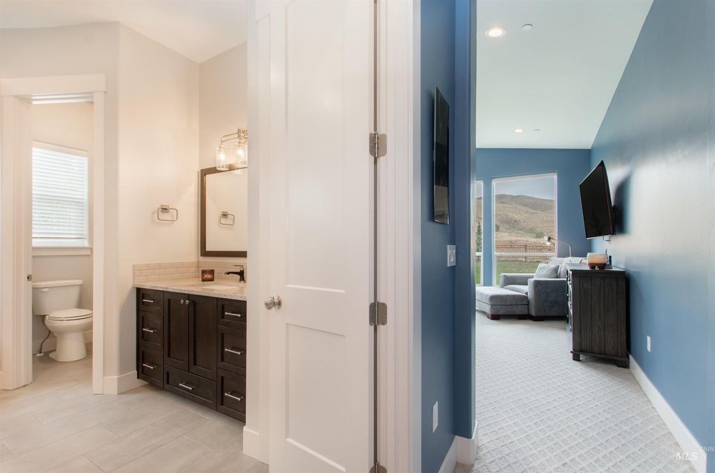 2400 S Trapper Place, Boise, ID 83716 photo 18