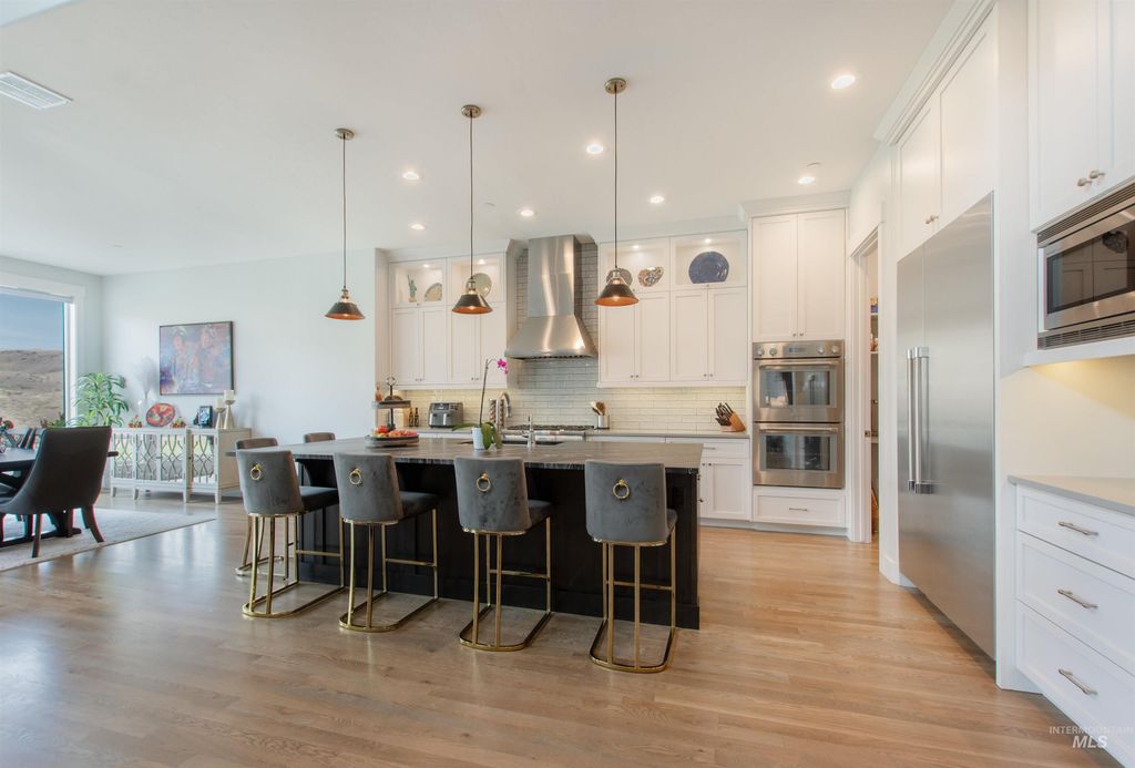 2400 S Trapper Place, Boise, ID 83716 photo 9