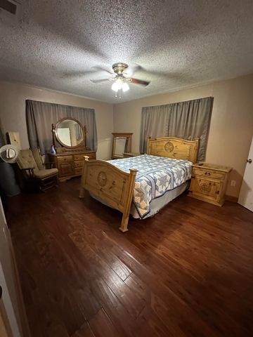 213 COUNTY ROAD 3131, De Berry, TX 75639