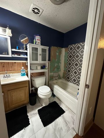 213 COUNTY ROAD 3131, De Berry, TX 75639