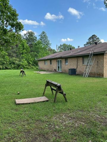 213 COUNTY ROAD 3131, De Berry, TX 75639