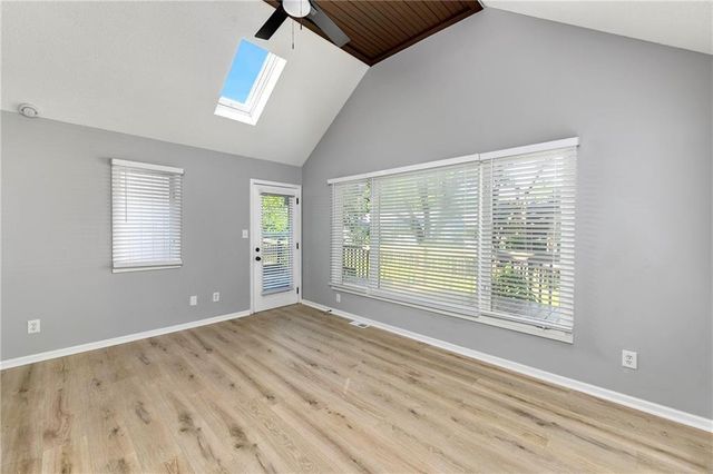 1912 NW Manor Drive, Blue Springs, MO 64014