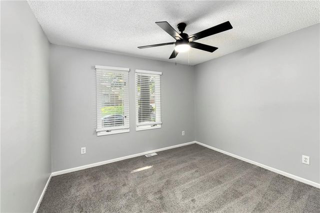 1912 NW Manor Drive, Blue Springs, MO 64014