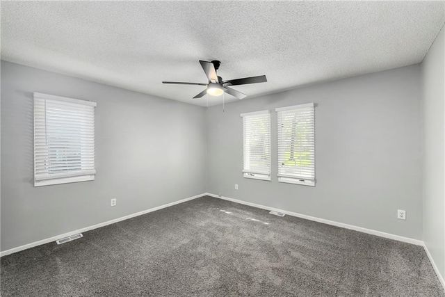 1912 NW Manor Drive, Blue Springs, MO 64014