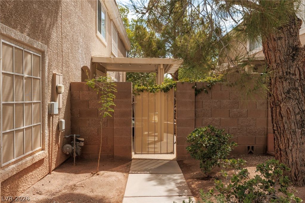 10134 Quaint Tree Street, Las Vegas, NV 89183 — photo 5