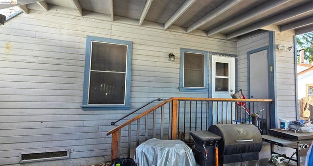 1203 D St, Antioch, CA 94509