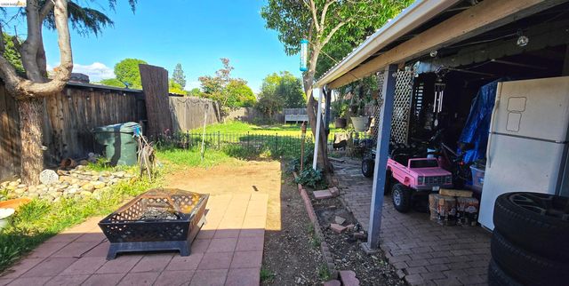 1203 D St, Antioch, CA 94509