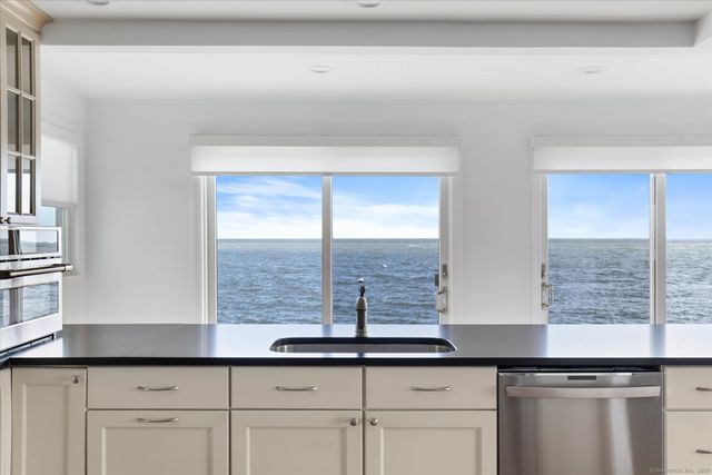 28 Toffee Lane, Madison, CT 06443