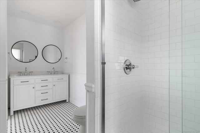 28 Toffee Lane, Madison, CT 06443