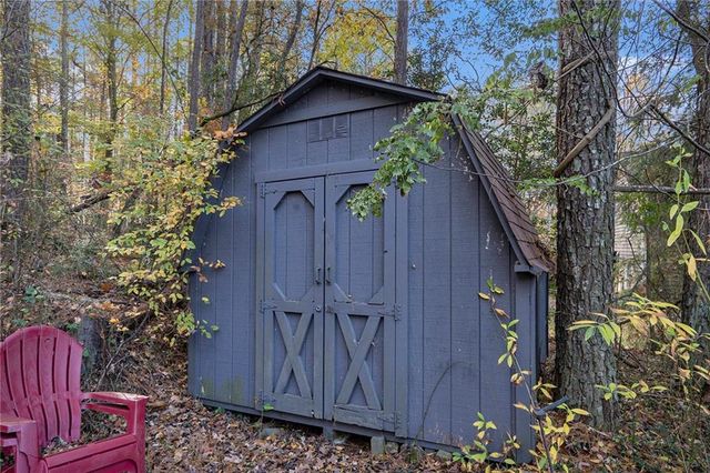 6242 New Mill Trail, Acworth, GA 30102