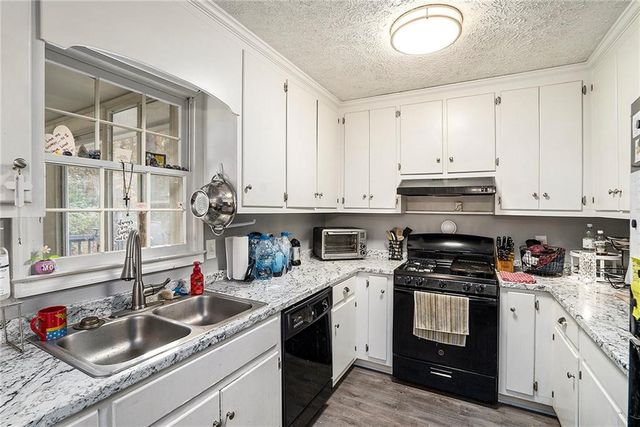 6242 New Mill Trail, Acworth, GA 30102