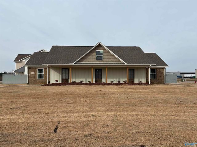 26076 Breakers Circle, Athens, AL 35613