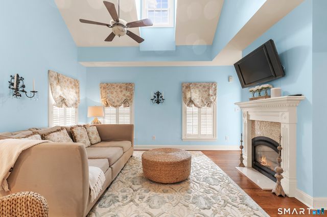 34 Carrington Drive, Greenwich, CT 06831