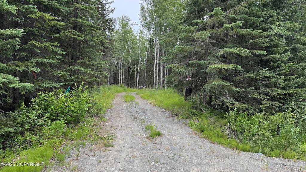 45472 Lentfer Avenue, Kenai, AK 99611