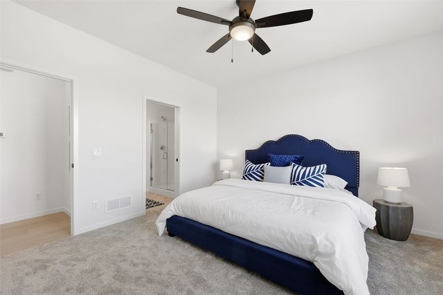 3096 Duckhorn Cove, Marion, IA 52302