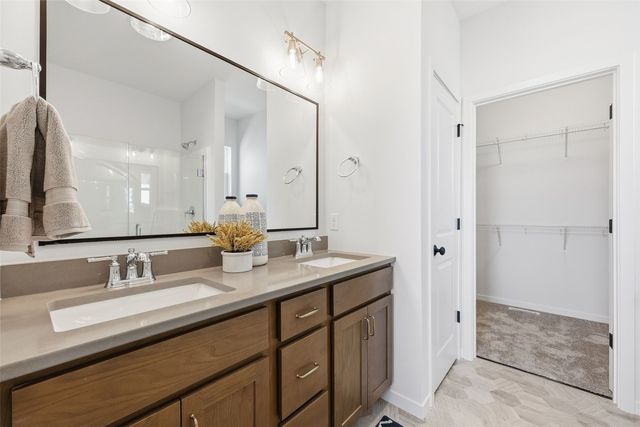 3096 Duckhorn Cove, Marion, IA 52302