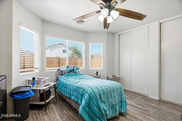 6042 W ENCINAS Lane, Phoenix, AZ 85043
