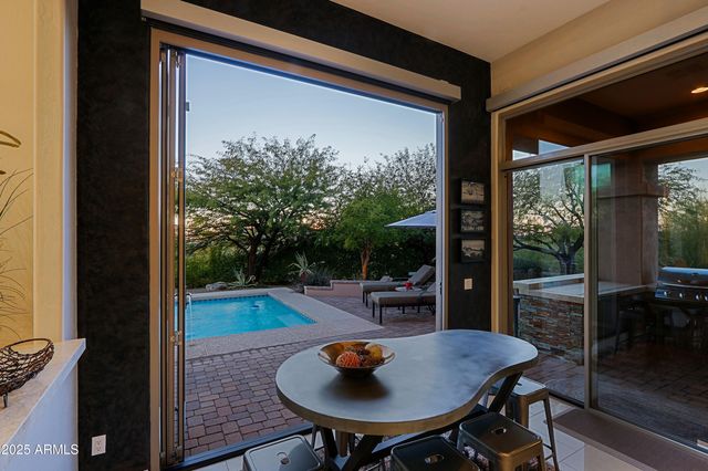 36203 N PEACEFUL Lane, Scottsdale, AZ 85262