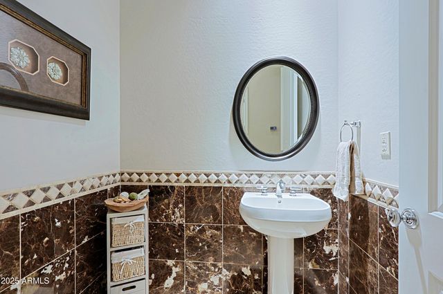 36203 N PEACEFUL Lane, Scottsdale, AZ 85262