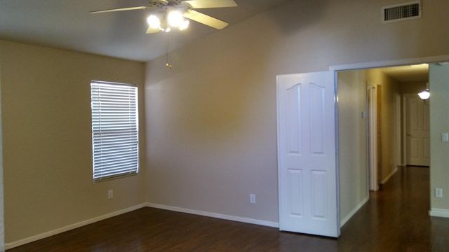 3327 E Brookwood Court, Phoenix, AZ 85048