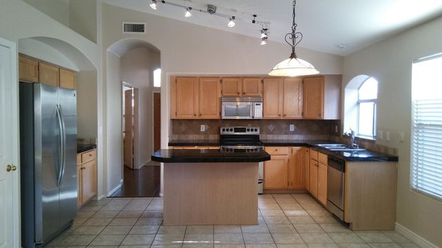 3327 E Brookwood Court, Phoenix, AZ 85048