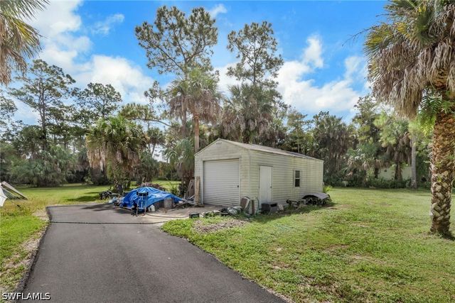 330 17TH ST SW, Naples, FL 34117