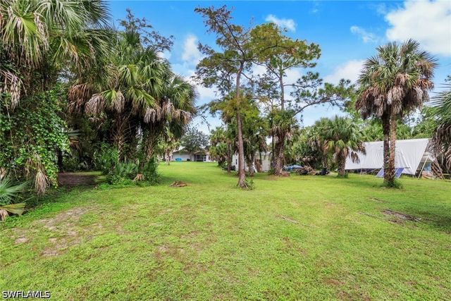 330 17TH ST SW, Naples, FL 34117