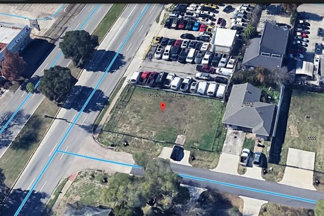 9102 Richmond Avenue, Houston, TX 77063