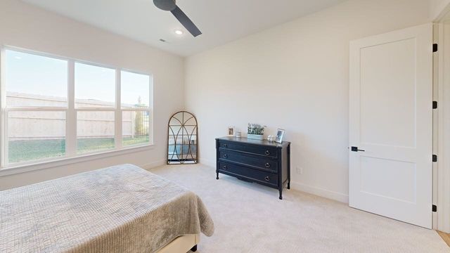 4622 W Emerald Bay Cir, Wichita, KS 67205