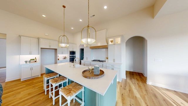 4622 W Emerald Bay Cir, Wichita, KS 67205