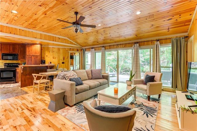 5491 Turniptown Road, Ellijay, GA 30536