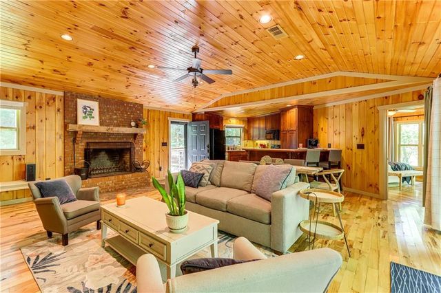 5491 Turniptown Road, Ellijay, GA 30536