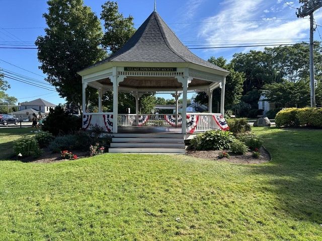 142 Taunton Ave, Dennis, MA 02638