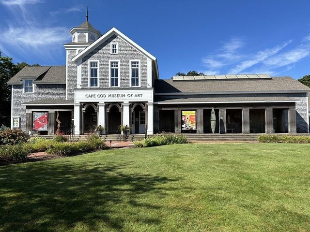142 Taunton Ave, Dennis, MA 02638