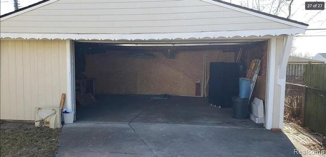 31743 Avondale Street, Westland, MI 48186