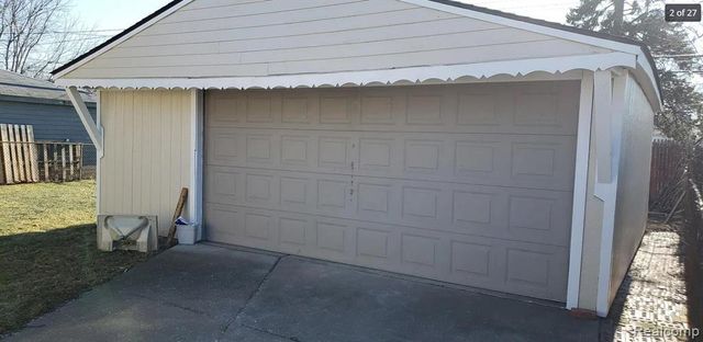 31743 Avondale Street, Westland, MI 48186