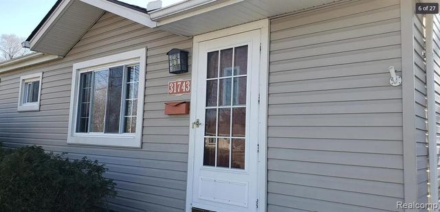 31743 Avondale Street, Westland, MI 48186