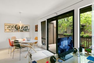 2424 Larkspur Ln #216, Sacramento, CA 95825