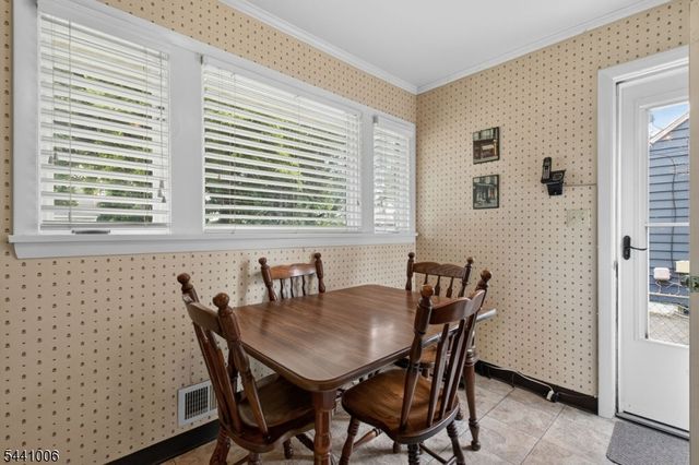 233 Terrill Rd, Fanwood Boro, NJ 07023