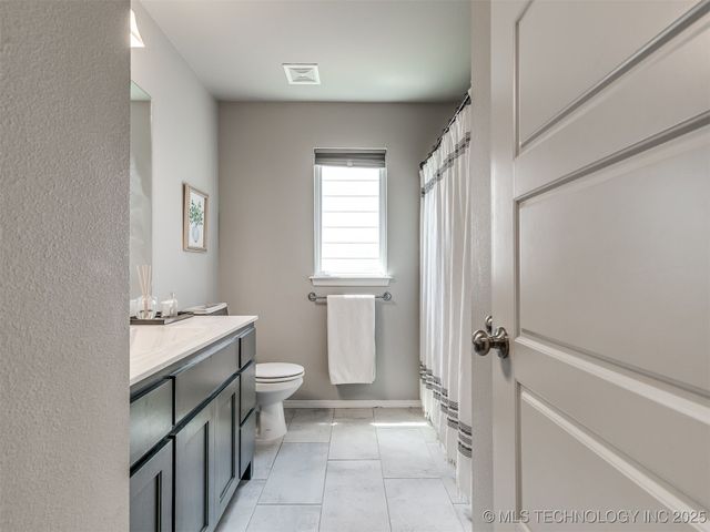 2008 E Union Street, Broken Arrow, OK 74011