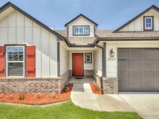 2008 E Union Street, Broken Arrow, OK 74011
