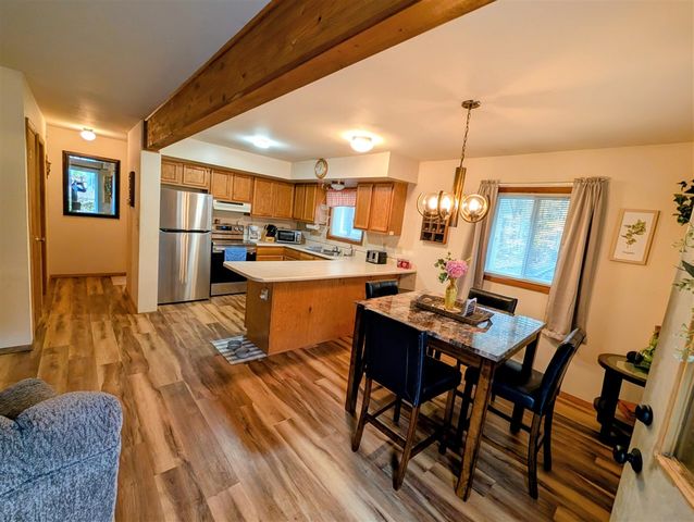 108 Deerwood Court, Roscommon, MI 48653