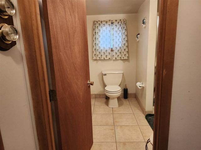 108 Deerwood Court, Roscommon, MI 48653