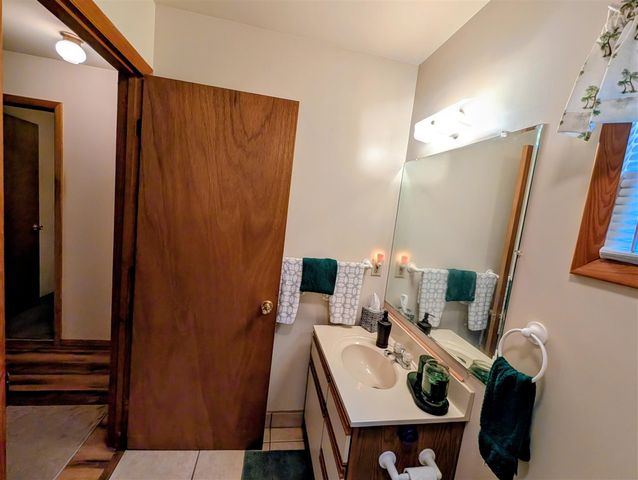 108 Deerwood Court, Roscommon, MI 48653