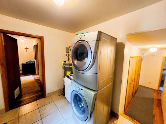 108 Deerwood Court, Roscommon, MI 48653