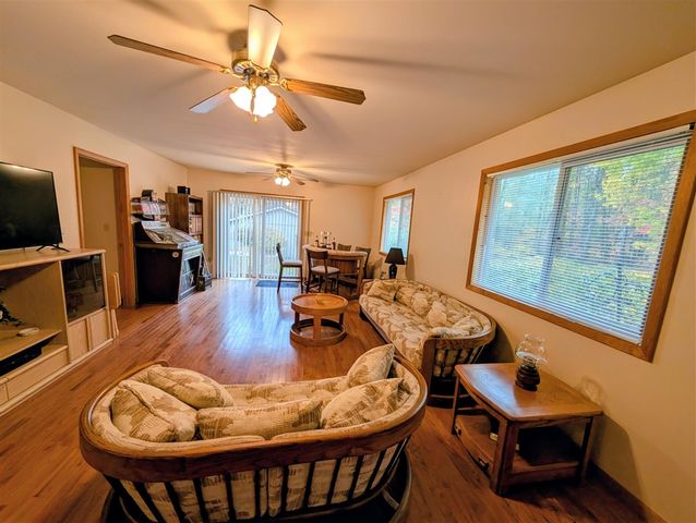 108 Deerwood Court, Roscommon, MI 48653