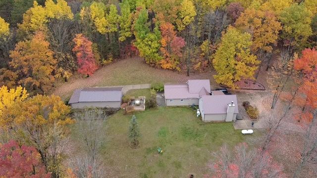 108 Deerwood Court, Roscommon, MI 48653
