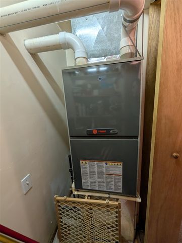 108 Deerwood Court, Roscommon, MI 48653