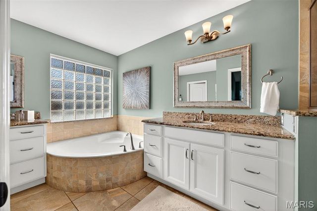 4088 Jacobs Landing, Unincorporated, MO 63304