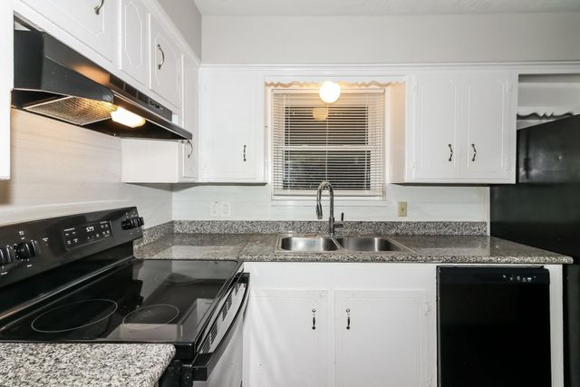 1813 Marlock Lane, Pasadena, TX 77502